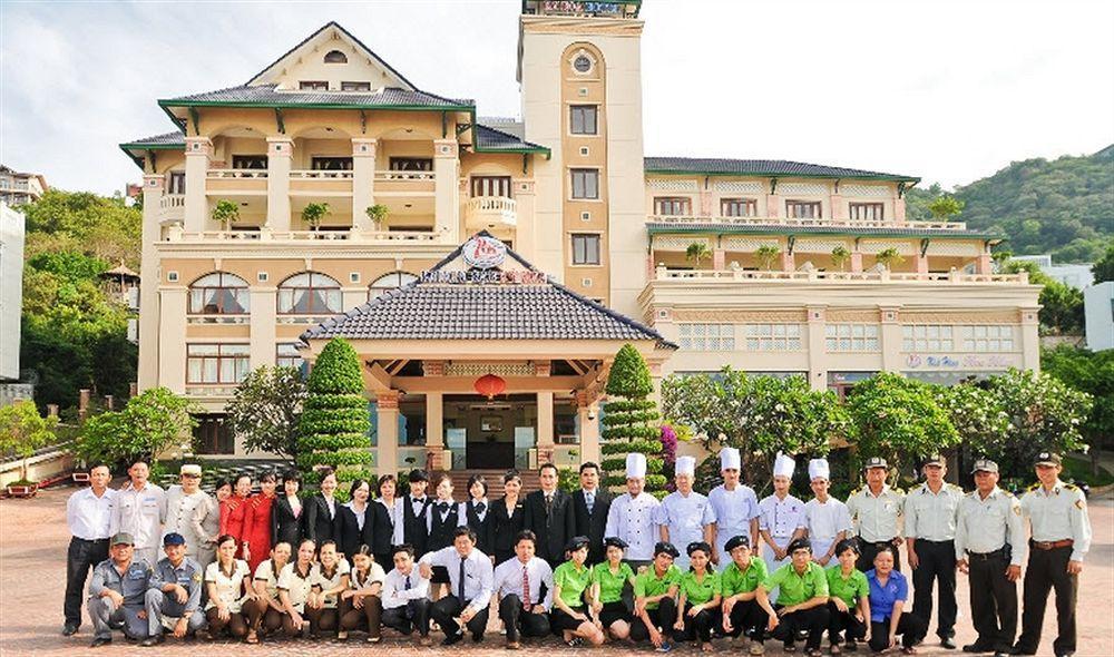 Beachfront Hotel Vung Tau Buitenkant foto