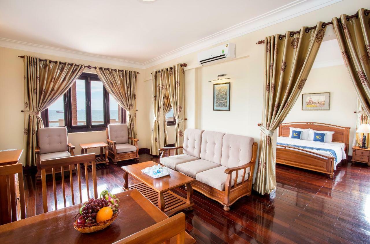 Beachfront Hotel Vung Tau Buitenkant foto
