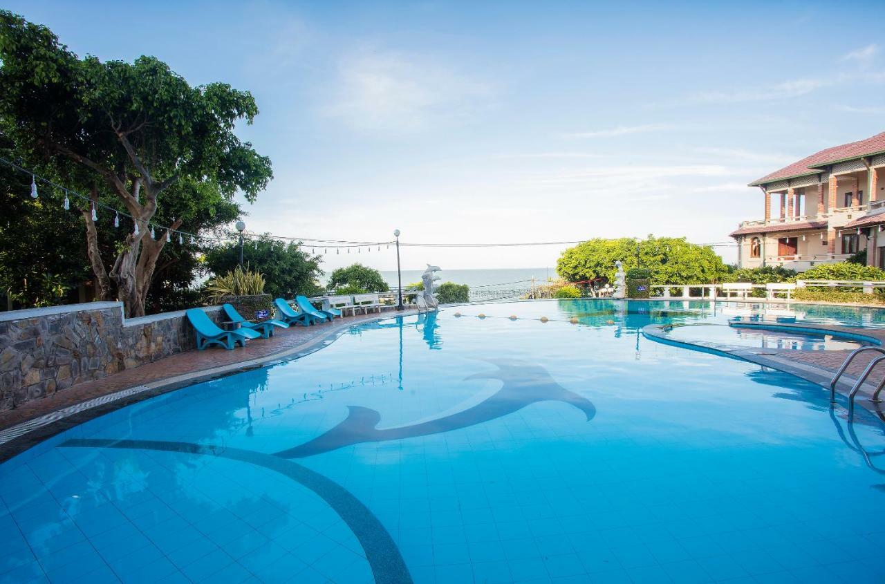 Beachfront Hotel Vung Tau Buitenkant foto